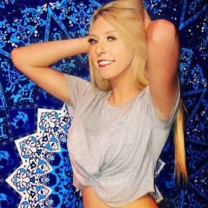 Meet your Posher, Mayson